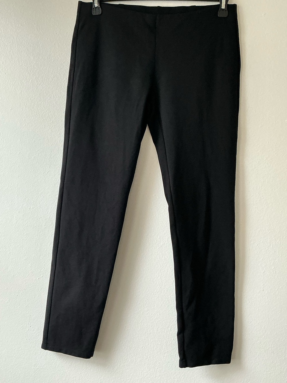 Eileen Fisher Black Knit Leggings Pants M Medium Italian Fabric Elastic Waist